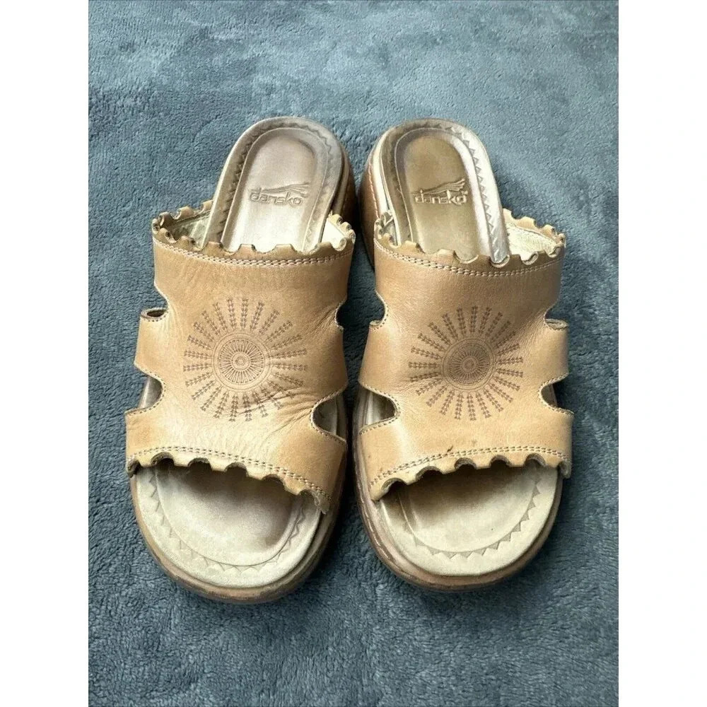 Dansko Eve Aztec Sun Women's  Brown Leather Slip On Sandals EU 36/ US 5.5-6 - Picture 15 of 16